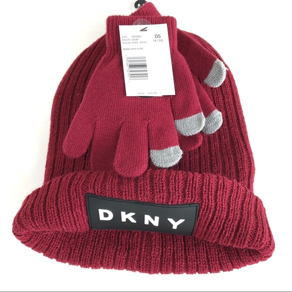 Dkny Other - DKNY Beanie with glove 8/20 Boys